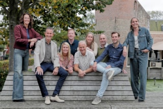 groepsfoto voor het Kasteel